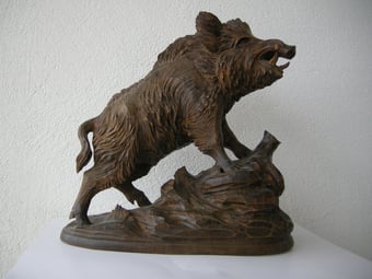 Wildschwein Keiler Wildsau Holzskulptur