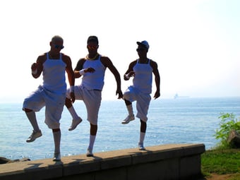 diese Tänzer übten ihre Figuren outdoor