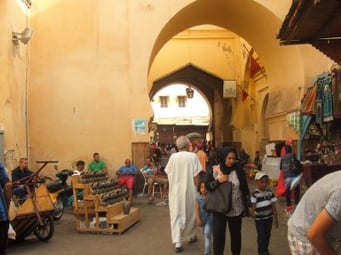 モロッコ、フェズ旧市街。モロッコのアパート暮らしを体験したい方へ。mika