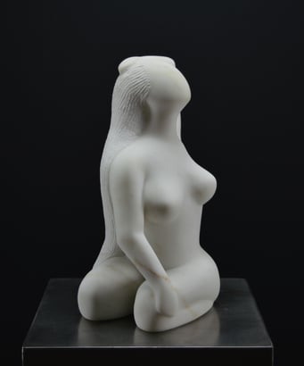 Marmer Yogini - in opdracht van particulier - Frieda Waanders 2014