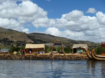 Zu Besuch bei den Uros