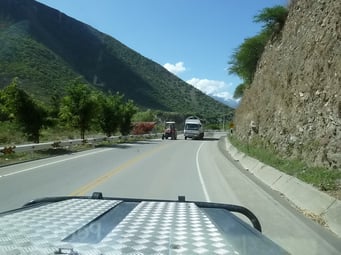 Gewohnte Perspektiven - Gegenverkehr auf der eigenen Spur