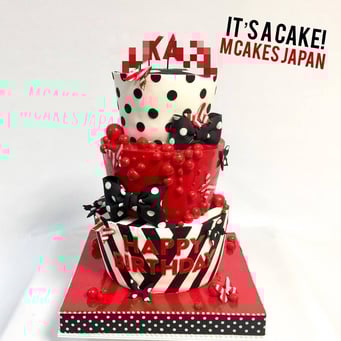 ３段デザインケーキ【誕生日/イベント/オーダーメイドケーキ】