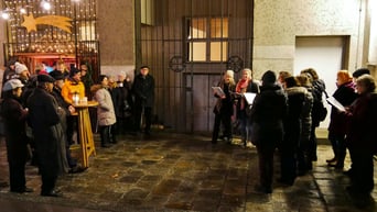 Am vierten Adventsamstag sang der Chor von Vroni Wirth Weihnachtslieder.