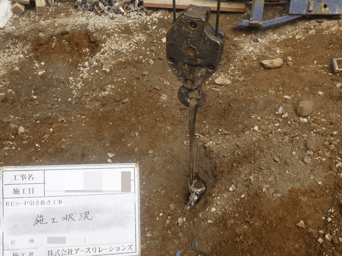 細径鋼管の引抜き準備