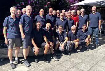 24 Turner strahlen mit der Sonne um die Wette