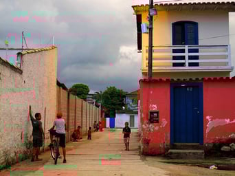 Schusser spielende Kinder - 