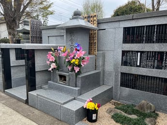 深谷石材店：武蔵國分寺墓地