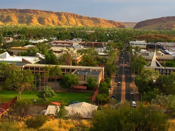 Alice Springs - inmitten in Australien - 30.000 Menschen leben hier
