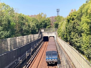 牛久保西公園からのブルーライン