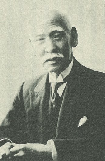 東一郎の肖像写真