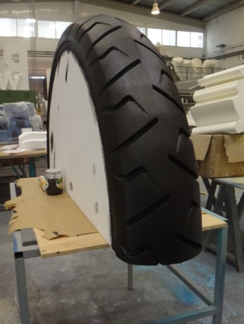 Rueda, Neumático Gigante, Reclamo para Feria