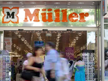 Die Drogeriekette Müller hatte Kunden mit dem Angebot gelockt, fremde Zehn-Prozent-Coupons auch in den eigenen Märkten anzuerkennen. Foto: Bernd Weißbrod