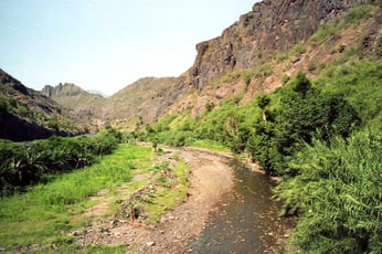 abgelegen - für Autos nicht erreichbar