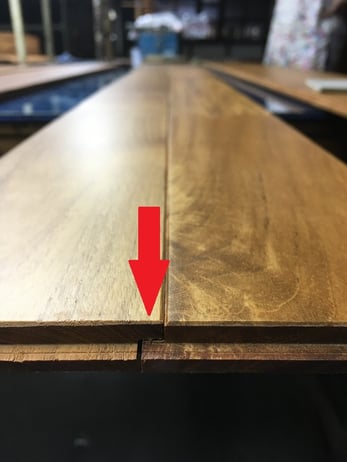 andwood アンドウッド 新潟 無垢フローリング チーク 糸面の様子