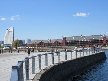  象の鼻から赤レンガ