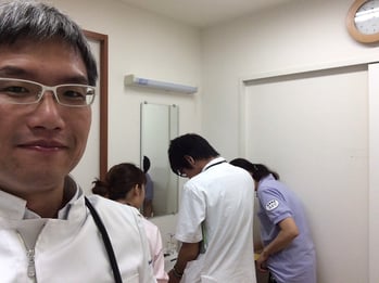 患者の処方内容についての最終打ち合わせを、あたたかく見守るw