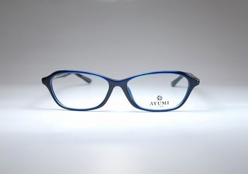 歩（アユミ）の新作フレームL-1023のご紹介です。