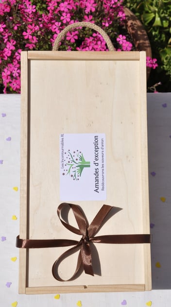 coffret-cadeau, cadeau, coffret-cadeau-noël, cadeau-de-noël, fête-des-mères, fête-des-pères, fête-des-grand-mères, fête-des-grands-pères, cadeau-original,