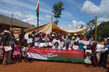 ロバソア小学校のワークショップに集まった皆さん