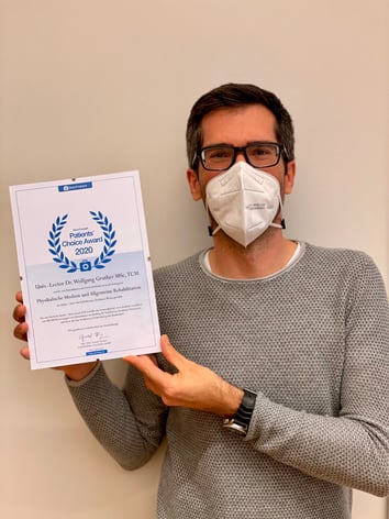 Univ.-Lektor Dr. Wolfgang Gruther, MSc TCM mit dem DocFinder Patients' Choice Award 2020