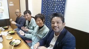 祝日は社長のおごりランチです。