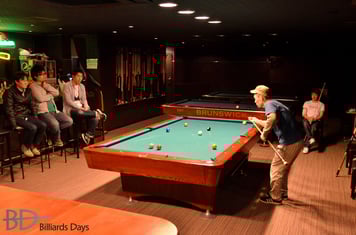 ファイナルの光景