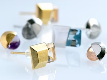 coreピアス写真1