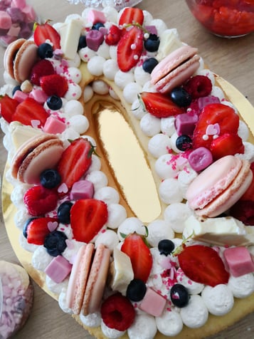 Number Cake fruits rouges chiffre 0