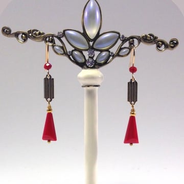 Boucles d'oreille forme Art Déco