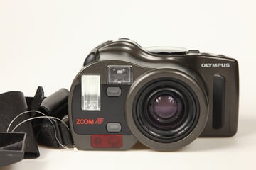 OLYMPUS AZ-330 Superzoom  ©  engel-art.ch