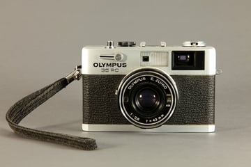 Olympus 35 RC   ©  engel-art.ch