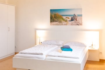 hergerichtetes Doppelbett