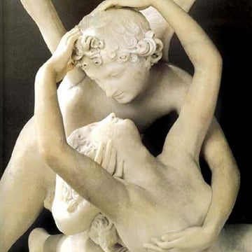 Eros y Psique - escultura de Antonio Canova - Museo del Louvre - Paris