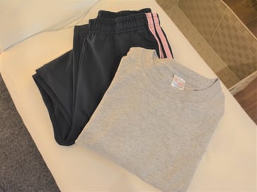 清潔なお着換えをご用意しています。