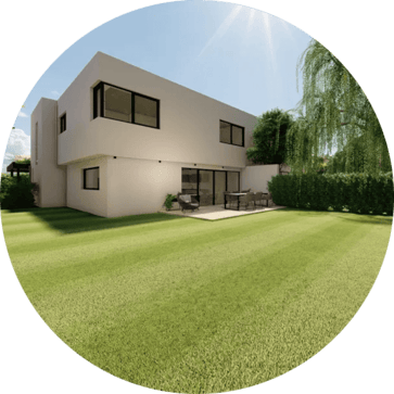 Gartenansicht einer exklusiven Immobilie