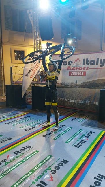 Fotos/Copyright: Sabine Prager - Christoph Strasser im Ziel