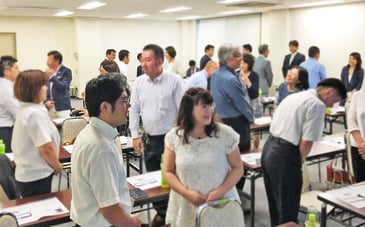 勉強会　/　スリープキューブ和多屋