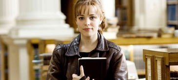 Les 30 actrices et acteurs emblématiques des films d'amour et comédies romantiques, selon nos lecteurs.