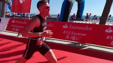 Daniel Gassner gewinnt in Barcelona seine Altersklasse