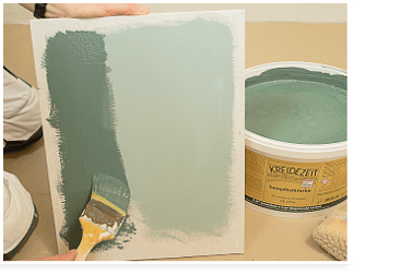 Wandfarben pigmentieren: Unterschied zu frischer und getrockneter Wandfarbe