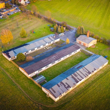 Mietwerkstatt aus der Vogelpersoektive