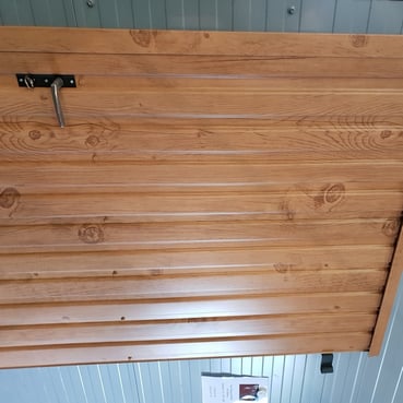 porte metal imitation bois par ACMB charpente metallique 79