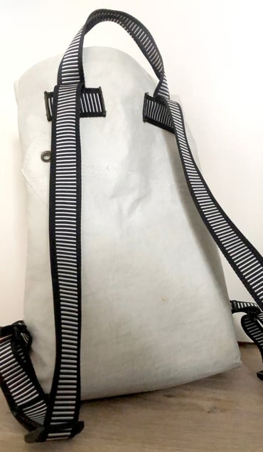 Anja Piffaretti, creative-island.ch, Rucksackdesign, Unikat, Urban Rucksackdesign, Wunschstoff, auf Bestellung