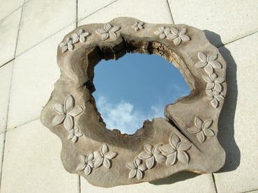 Rahmenschnitzerei Bea Widmer Frangipanischnitzerei Plumeria geschnitztB