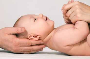 TCS terapia craneosacral en bebé