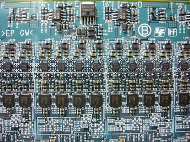 基板実装のサンプルです