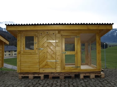 Hühnerstall / Geflügelstall / Hühnerhaus