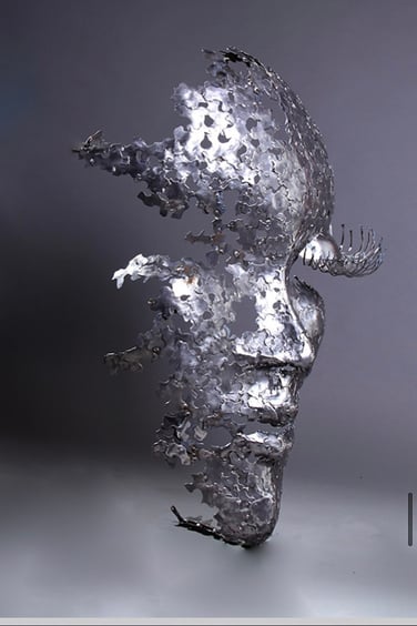 Metal sculpture Nimrod Messeg