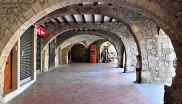 les Voutes de la Plaça Major